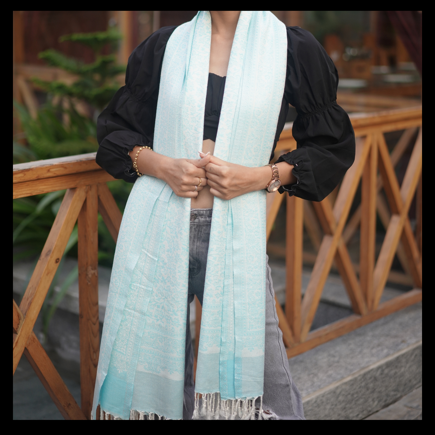 YASHOMA SHAWLS | Luxury Handwoven Pashmina Shawl for Women