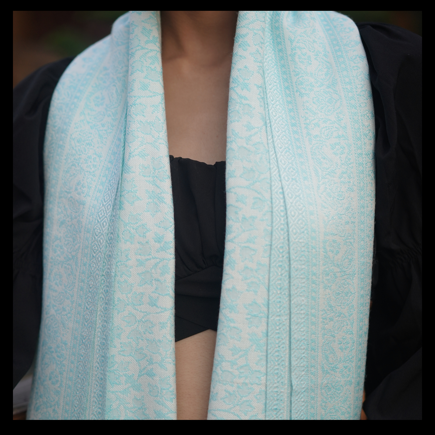 YASHOMA SHAWLS | Luxury Handwoven Pashmina Shawl for Women