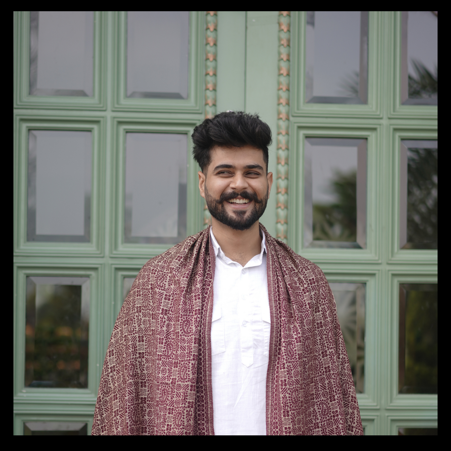 Elegant Pashmina Shawl for Men - Versatile Warm Shawl 3