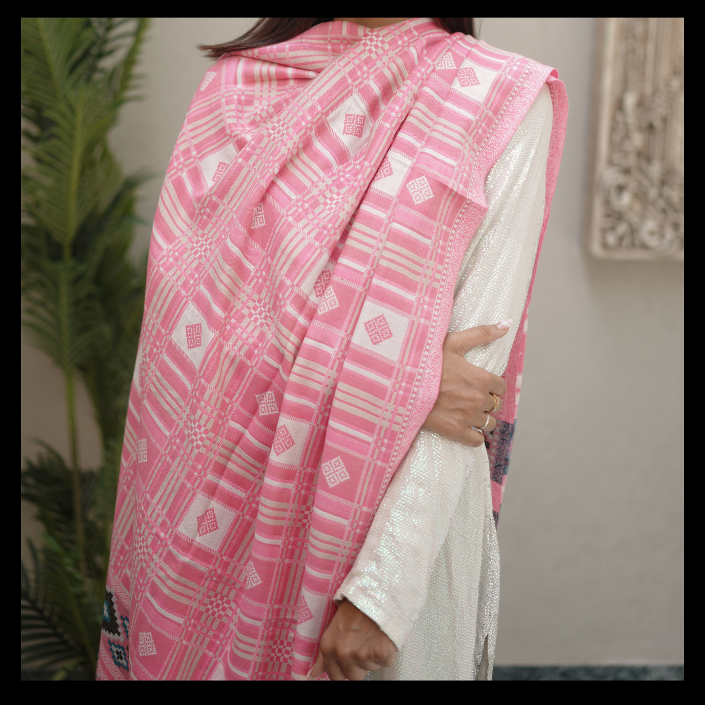 Pashmina Shawls
Shawls for Women
Cashmere Shawls
Silk Shawls
Wool Shawls
Bridal Shawls
Black Pashmina Shawl
Red Shawl
Gucci Shawl
Louis Vuitton Shawl
Pashmina Accessories
Fashion Tips
Shawl Care
Winter Accessories
Luxury Shawls
Kashmiri Shawls
Wedding Shawls
Velvet Shawl
Fur Shawl
Trendy Shawls
4