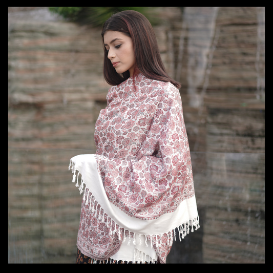 YASHOMA SHAWLS | Exquisite Women's Handwoven Pashmina Shawl