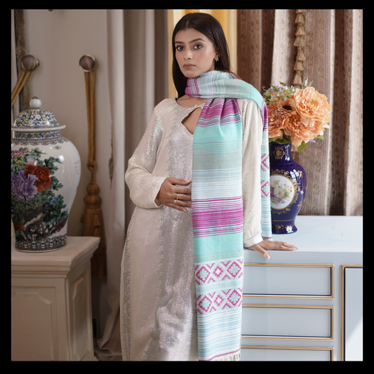 YASHOMA SHAWLS | Luxury Handwoven Pashmina Shawl for Women