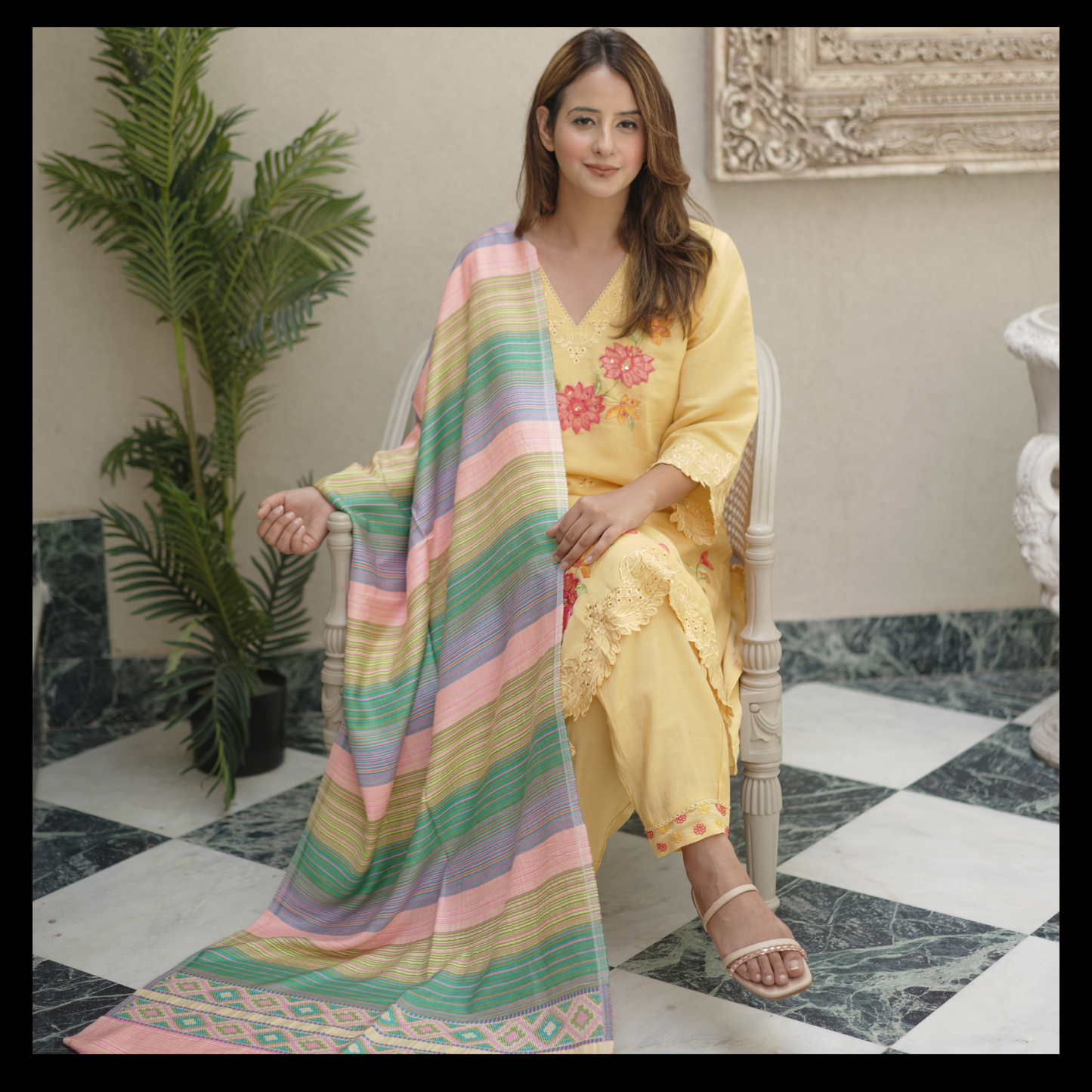 YASHOMA SHAWLS | Exquisite Women's Handwoven Pashmina Shawl