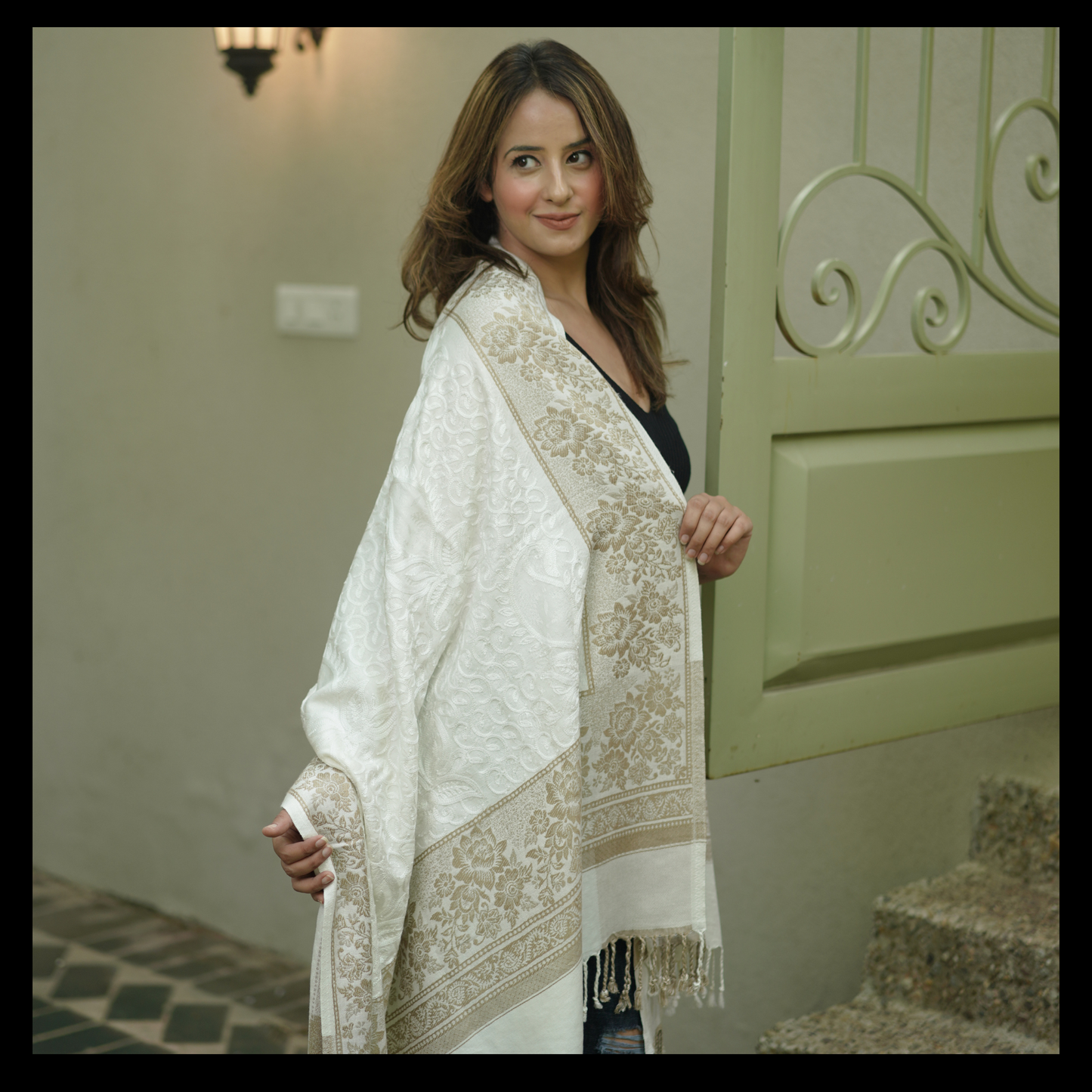 Pashmina Shawls
Shawls for Women
Cashmere Shawls
Silk Shawls
Wool Shawls
Bridal Shawls
Black Pashmina Shawl
Red Shawl
Gucci Shawl	
Louis Vuitton Shawl
Pashmina Accessories
Fashion Tips
Shawl Care
Winter Accessories
Luxury Shawls
Kashmiri Shawls
Wedding Shawls
Velvet Shawl
Fur Shawl
Trendy Shawls
3